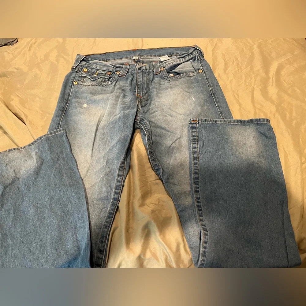 NWOT True Religion Straight Jeans Size 34